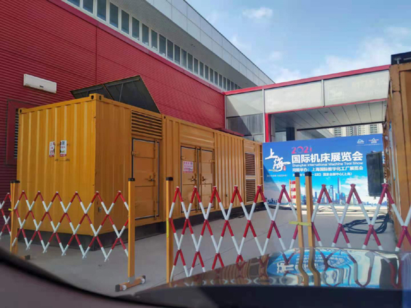 新华发电车出租-发电机无电压或电压太低怎么办？