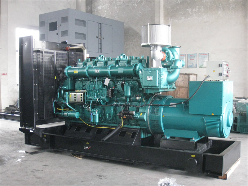 新华柴油发电机组滤清器内充满机油但压力不足的原因是什么？
